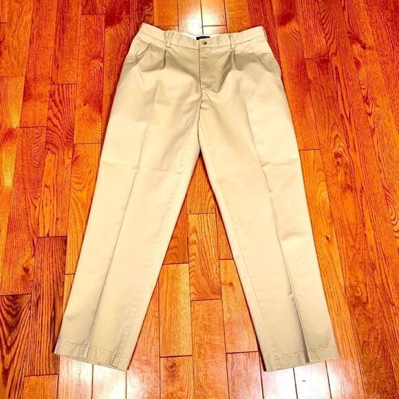 LAND’s END BEIGE TRADITIONAL FIT KHAKIS 32”x29” - Picture 1 of 7